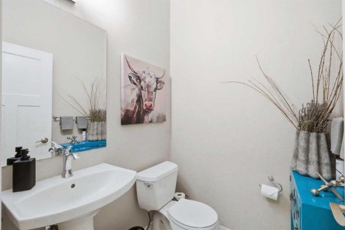 6 Mahogany Lane Se, Calgary, AB 