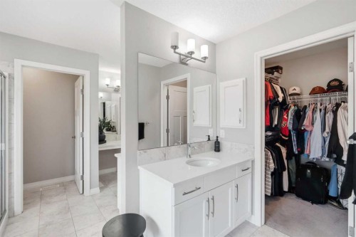 6 Mahogany Lane Se, Calgary, AB 