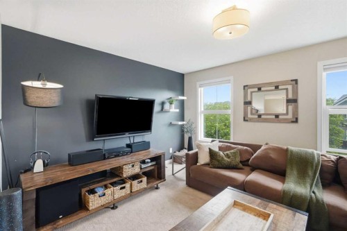 6 Mahogany Lane Se, Calgary, AB 