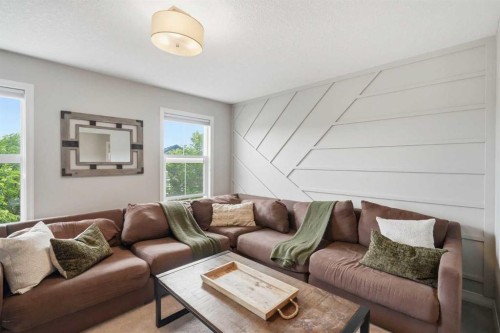 6 Mahogany Lane Se, Calgary, AB 