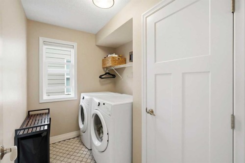 6 Mahogany Lane Se, Calgary, AB 