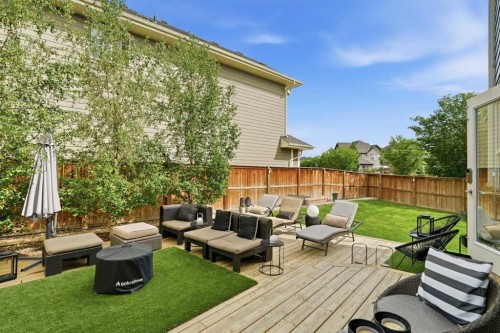 6 Mahogany Lane Se, Calgary, AB 