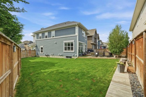 6 Mahogany Lane Se, Calgary, AB 