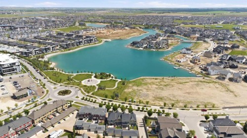 6 Mahogany Lane Se, Calgary, AB 