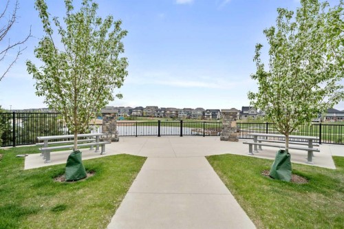 6 Mahogany Lane Se, Calgary, AB 