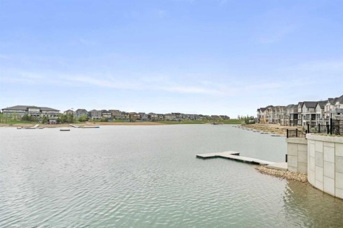 6 Mahogany Lane Se, Calgary, AB 