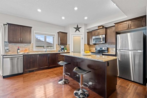 3-1916 36 Street Sw, Calgary, AB - Indoor Photo Showing Kitchen With Stainless Steel Kitchen With Upgraded Kitchen
