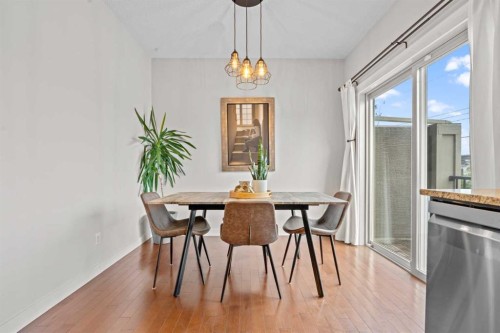 3-1916 36 Street Sw, Calgary, AB - Indoor Photo Showing Dining Room