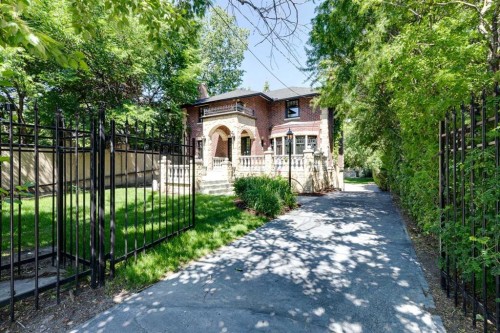 628 Elbow Drive Sw, Calgary, AB 