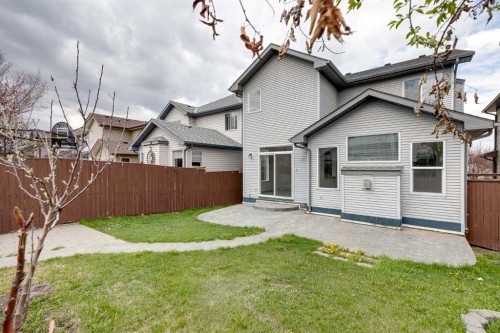 35 New Brighton Manor Se, Calgary, AB - Outdoor