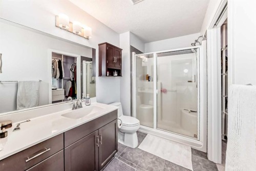 51 Evanscrest Way Nw, Calgary, AB - Indoor With Storage