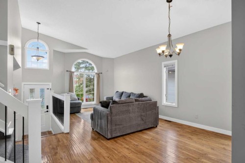 499 Sunmills Drive Se, Calgary, AB 
