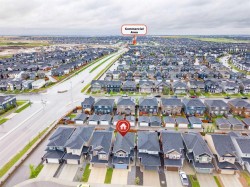 54 Evansfield Green NW Calgary, AB T3P 1J9