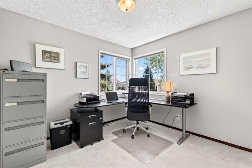 402 Douglas Park View Se, Calgary, AB 