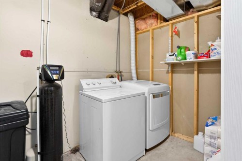 130 Harvest Park Circle Ne, Calgary, AB - Indoor Photo Showing Laundry Room