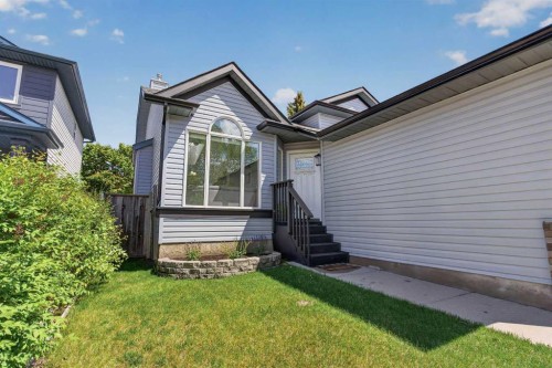 130 Harvest Park Circle Ne, Calgary, AB - Outdoor