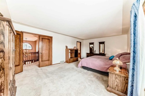 71 Edenwold Place Nw, Calgary, AB - Indoor Photo Showing Bedroom