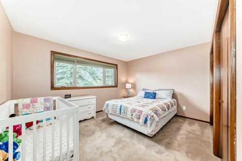 71 Edenwold Place Nw, Calgary, AB - Indoor Photo Showing Bedroom
