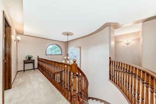 71 Edenwold Place Nw, Calgary, AB - Indoor Photo Showing Other Room