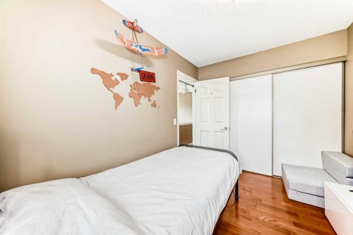 4 Glenbrook Villas Sw, Calgary, AB 