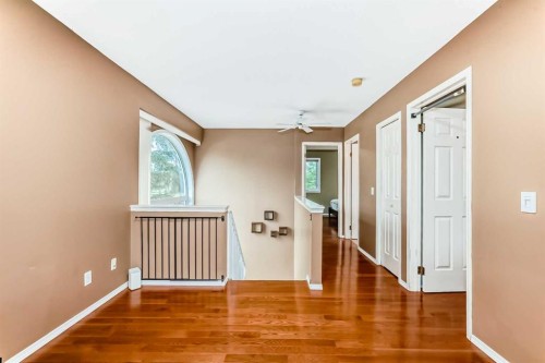 4 Glenbrook Villas Sw, Calgary, AB 