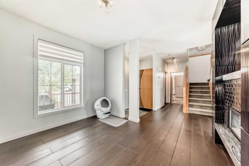 11 Cresthaven Bay Sw, Calgary, AB - Indoor With Fireplace