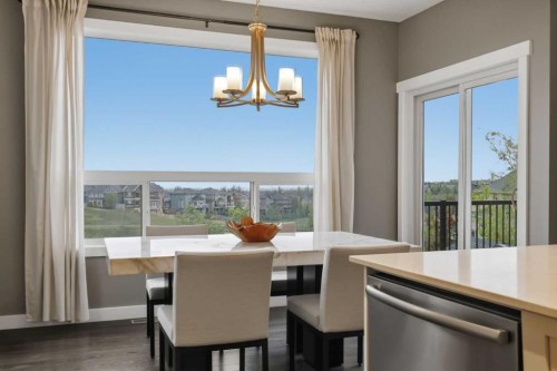 64 Panton Heights Nw, Calgary, AB - Indoor Photo Showing Dining Room