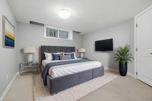 64 Panton Heights Nw, Calgary, AB - Indoor Photo Showing Bedroom