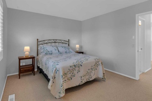 381 Silver Springs Way Nw, Airdrie, AB 