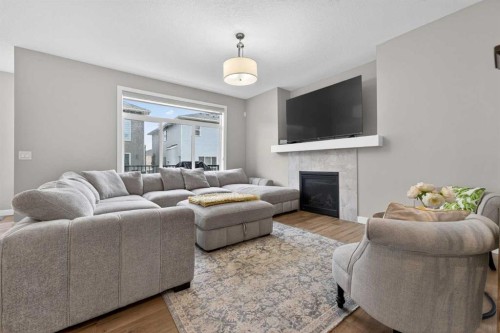 109 Kinniburgh Cove, Chestermere, AB - Indoor