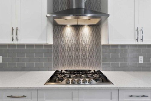109 Kinniburgh Cove, Chestermere, AB - Indoor Photo Showing Kitchen