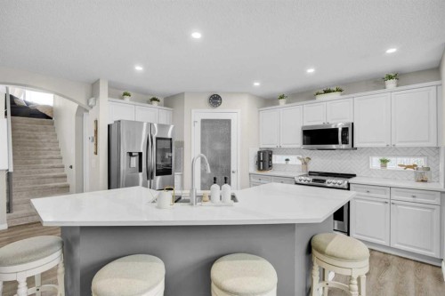 907 Cimarron Park Close South, Okotoks, AB 