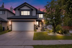 907 Cimarron Park Close SOUTHOkotoks, AB T1S 2E8
