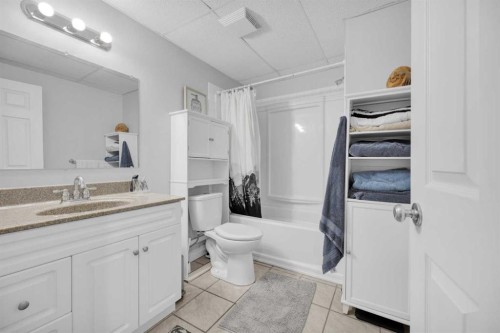 907 Cimarron Park Close South, Okotoks, AB 