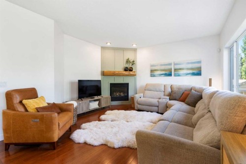 2693 Coopers Circle Sw, Airdrie, AB 