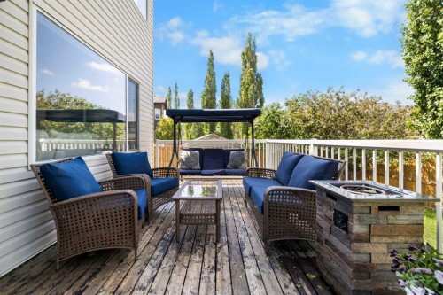 2693 Coopers Circle Sw, Airdrie, AB 