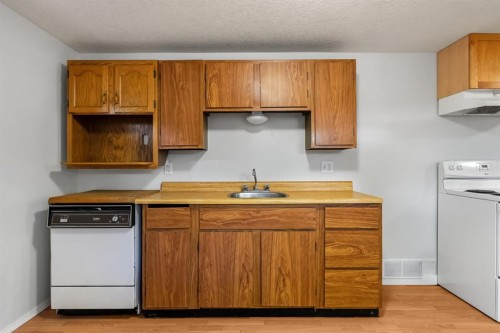 1207 40 Avenue Nw, Calgary, AB 