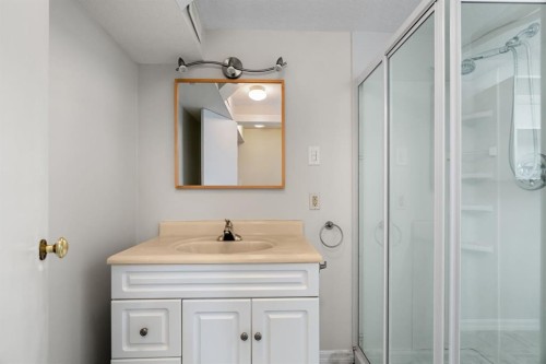 1207 40 Avenue Nw, Calgary, AB 