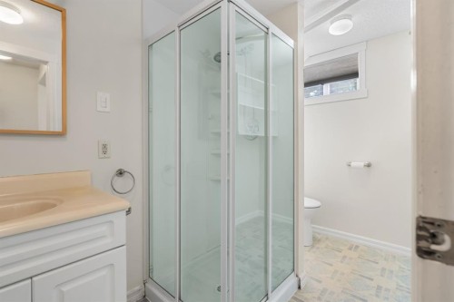 1207 40 Avenue Nw, Calgary, AB 