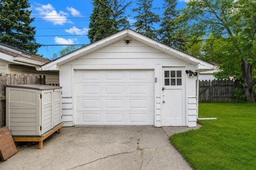 1207 40 Avenue Nw, Calgary, AB 