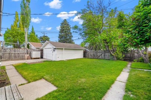 1207 40 Avenue Nw, Calgary, AB 
