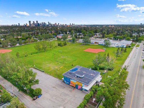 1207 40 Avenue Nw, Calgary, AB 