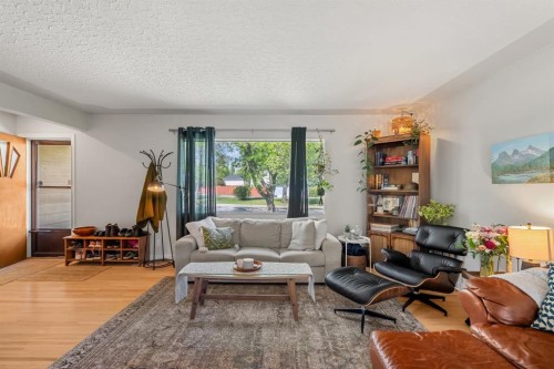 1207 40 Avenue Nw, Calgary, AB 