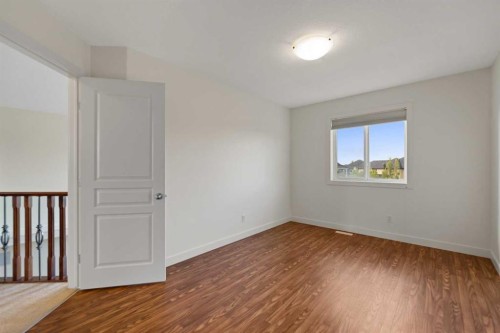 48 Strathlea Close Sw, Calgary, AB 