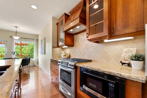 48 Strathlea Close Sw, Calgary, AB 