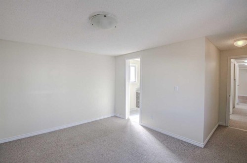 485-3223 83 Street Nw, Calgary, AB 