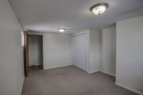 485-3223 83 Street Nw, Calgary, AB 