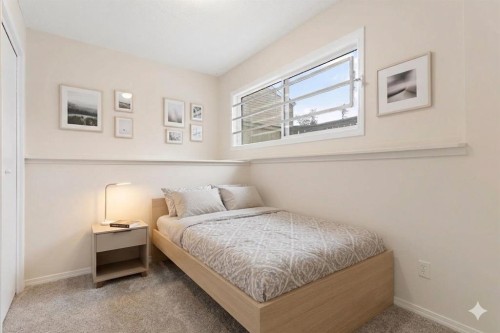14-8544 48 Avenue Nw, Calgary, AB - Indoor Photo Showing Bedroom