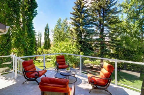 174 Mt Robson Close Se, Calgary, AB 