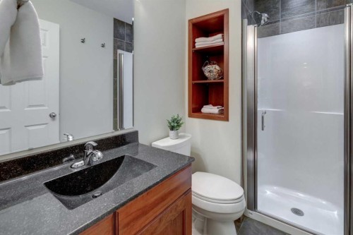 174 Mt Robson Close Se, Calgary, AB 